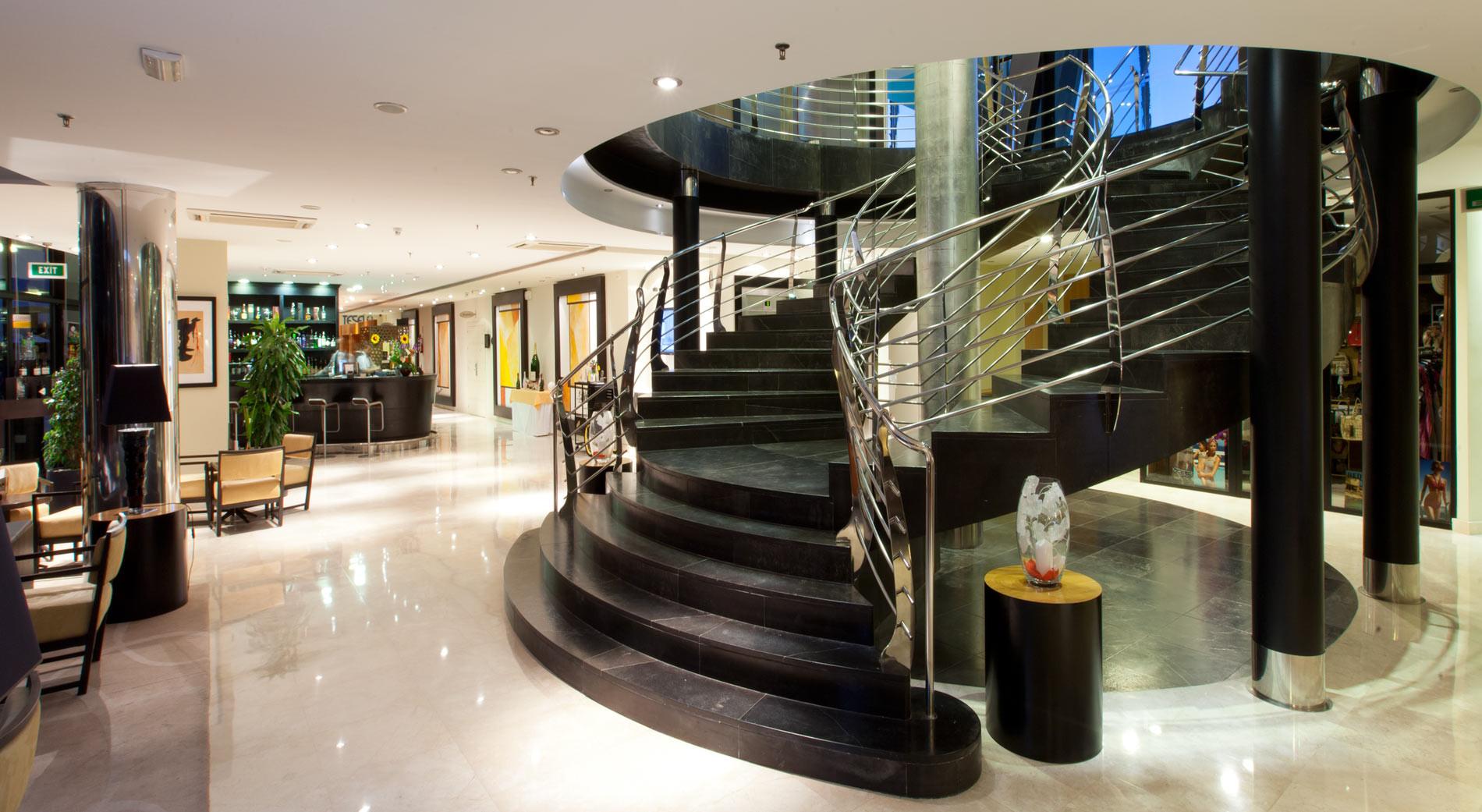 Hotel Senator Banus (Adults Only) Estepona Exterior foto The lobby of the hotel